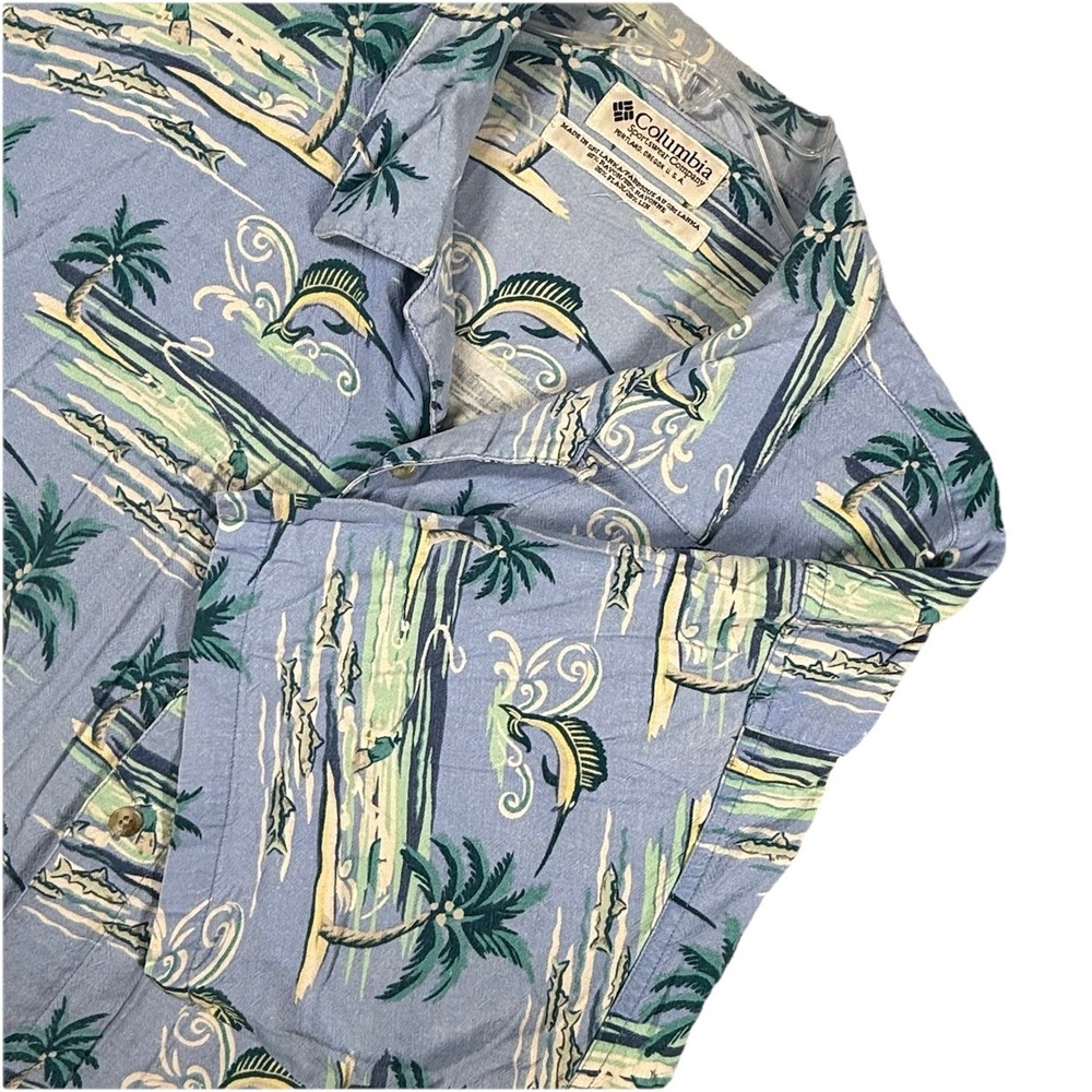 Columbia Sportswear Company Men's‎ XL Shirt Striper All-Over-Print Multicolor